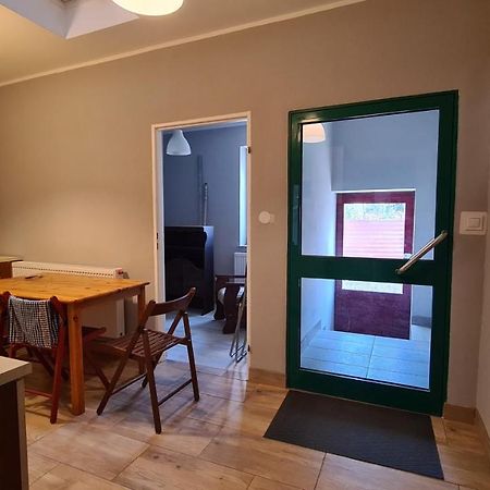 Urocze Apartamenty Na Wsi Goledzinow Εξωτερικό φωτογραφία