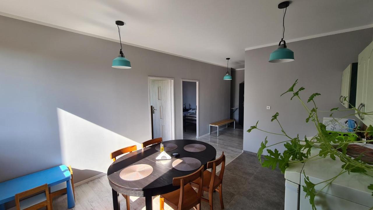 Urocze Apartamenty Na Wsi Goledzinow Εξωτερικό φωτογραφία