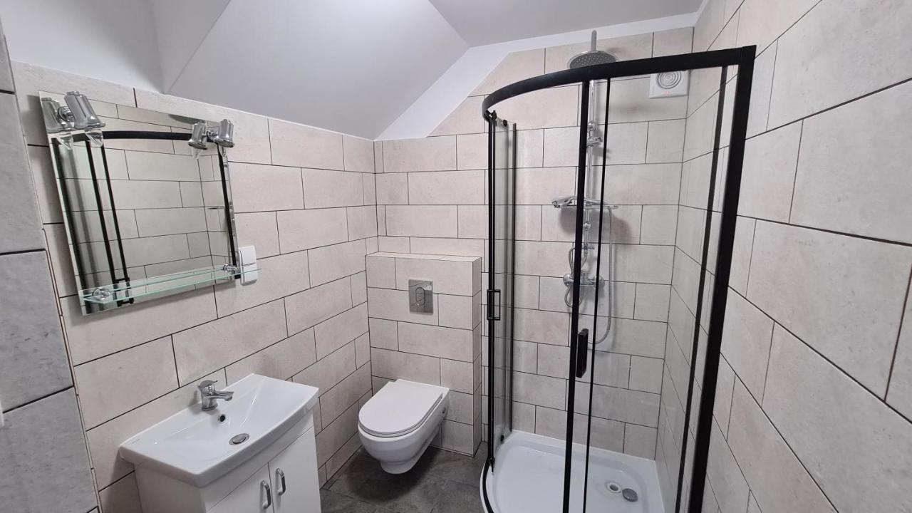 Urocze Apartamenty Na Wsi Goledzinow Εξωτερικό φωτογραφία