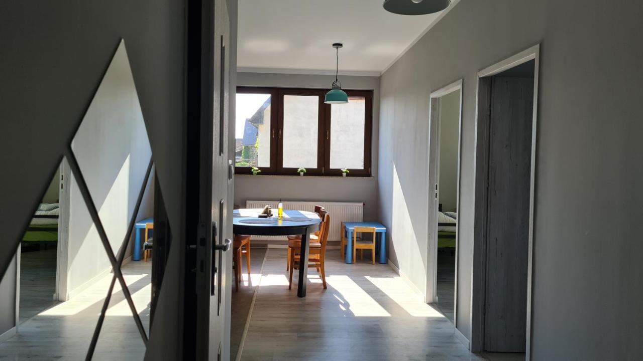 Urocze Apartamenty Na Wsi Goledzinow Εξωτερικό φωτογραφία