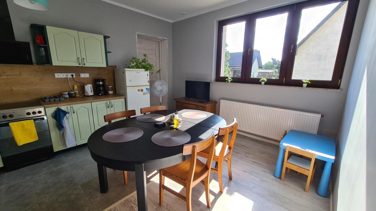 Urocze Apartamenty Na Wsi Goledzinow Εξωτερικό φωτογραφία