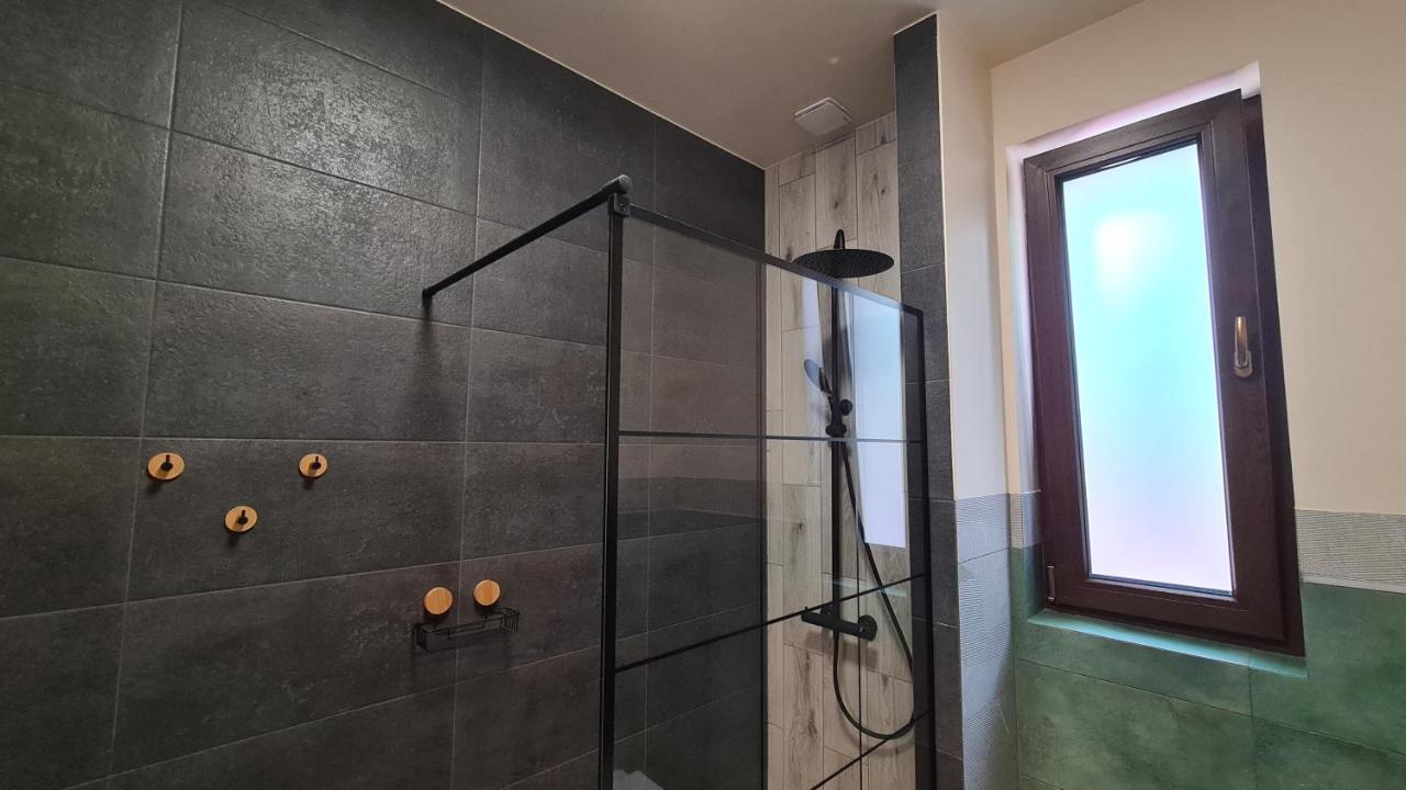 Urocze Apartamenty Na Wsi Goledzinow Εξωτερικό φωτογραφία