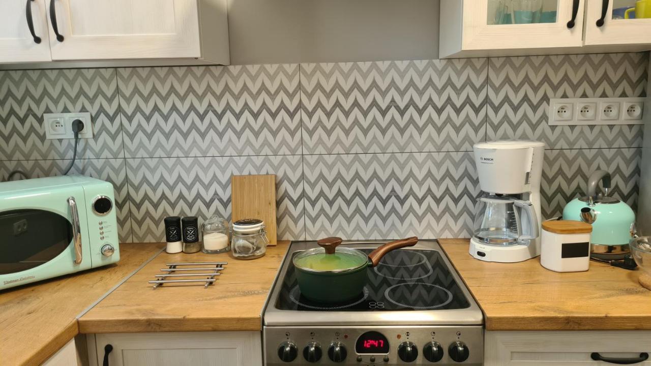 Urocze Apartamenty Na Wsi Goledzinow Εξωτερικό φωτογραφία